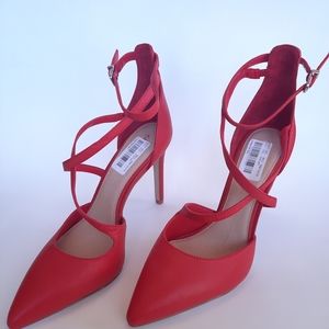 Gianni Bini red cross strap stilettos size 10